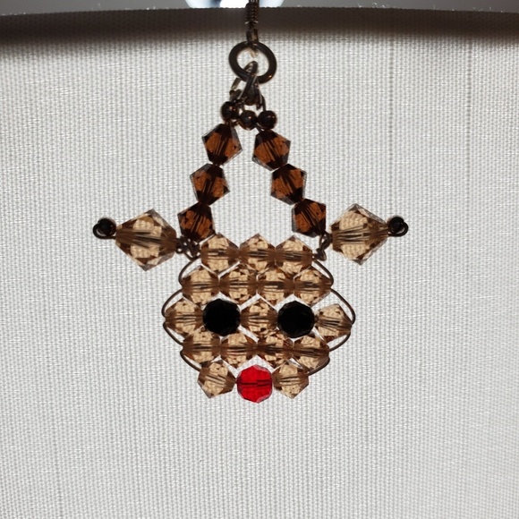 Reindeer earrins made with Swarovski cystrals. - Picture 6 of 8